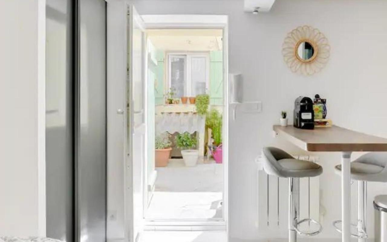 Charming Studio For 2 People In By Weekome Marseilles